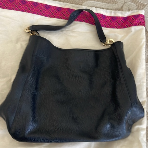 Tory Burch Leather Shoulder bag - Picture 2 of 9